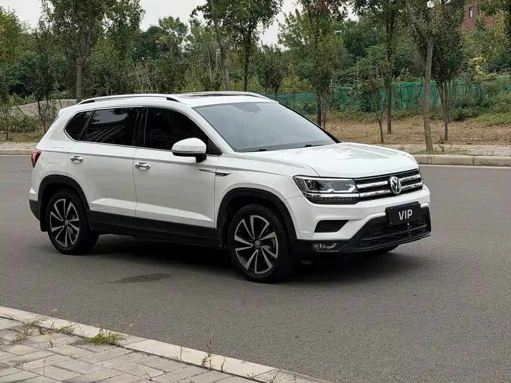 Volkswagen Tharu — миниатюра 3