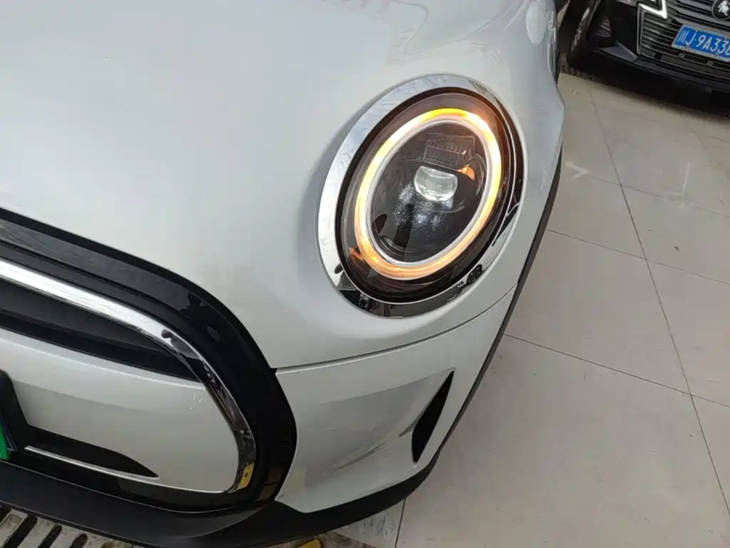 MINI Mini — миниатюра 24