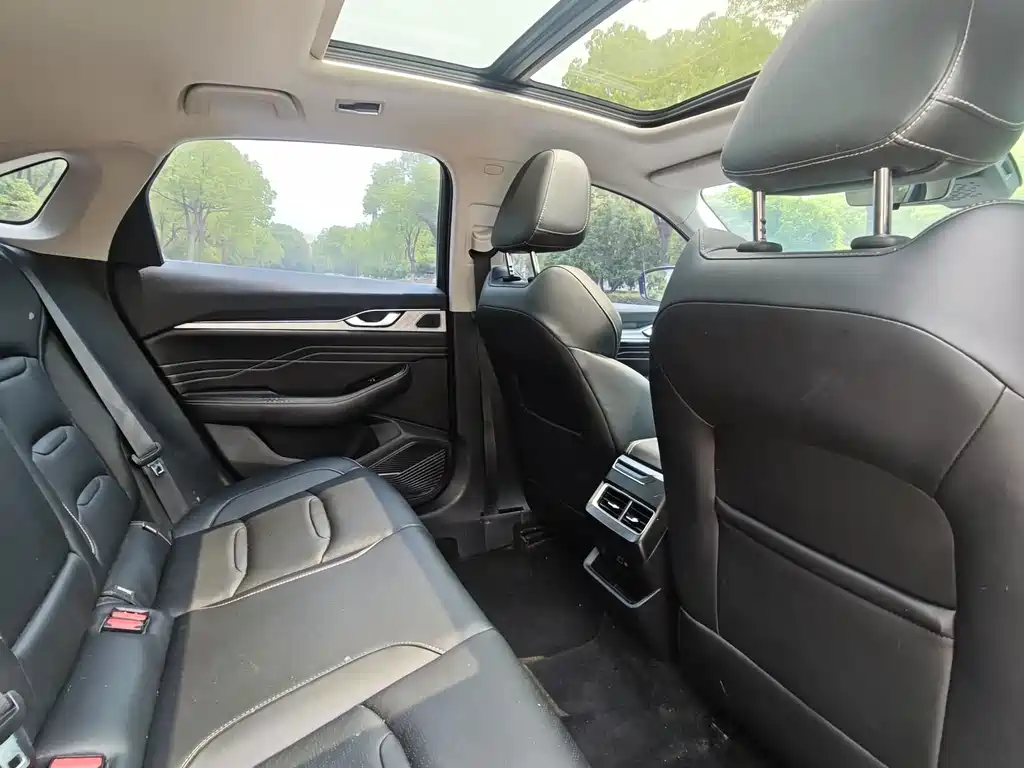 Geely Xingrui — миниатюра 8