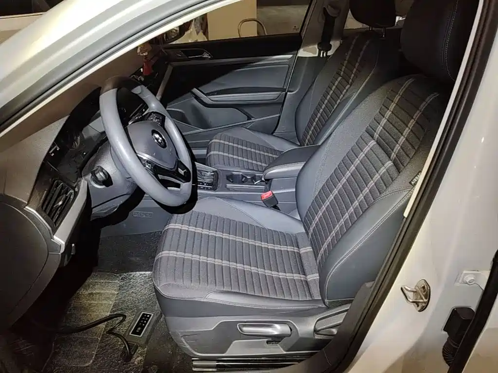Volkswagen Lavida — миниатюра 15