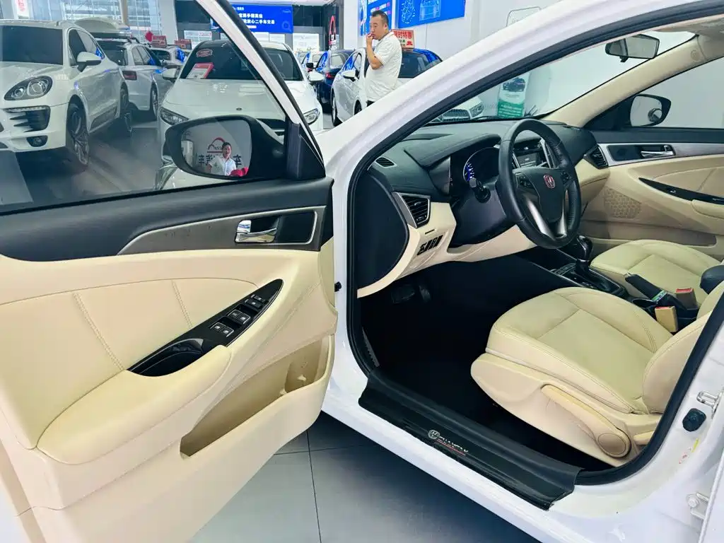 Changan Eado — миниатюра 20