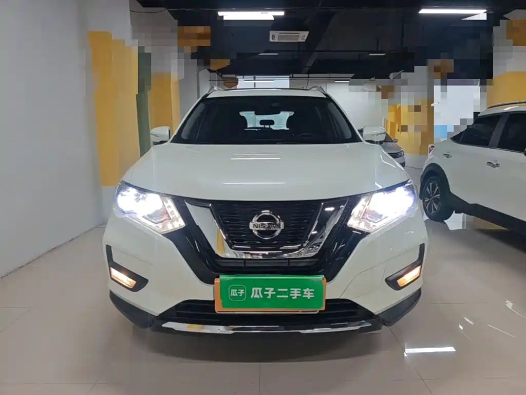 Nissan X-Trail — миниатюра 3