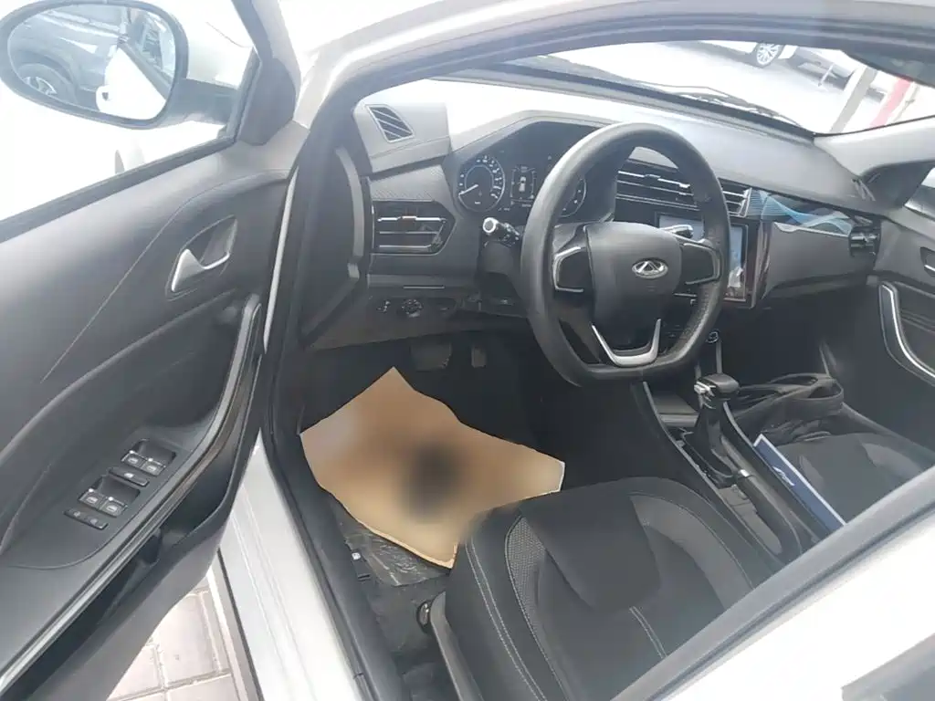 Chery Tiggo 3x — миниатюра 16