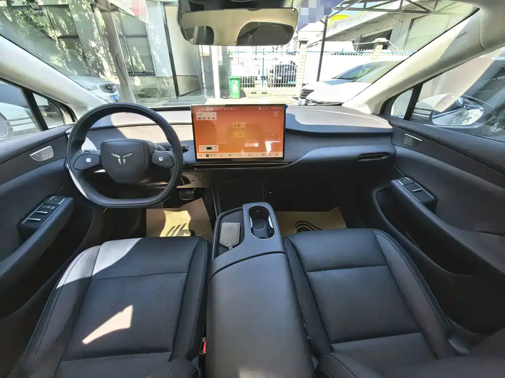 Hongqi Hongqi Tiangong 05 — миниатюра 12