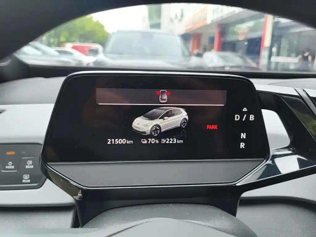 Volkswagen ID.3 — миниатюра 12