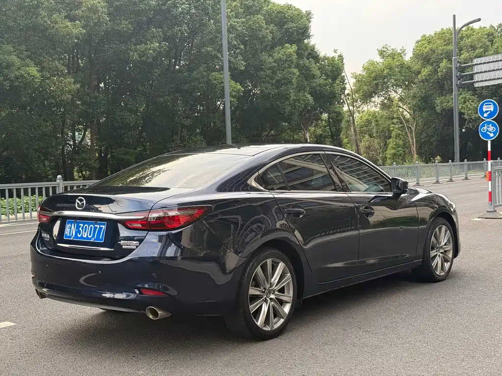 Mazda Atenza — миниатюра 5