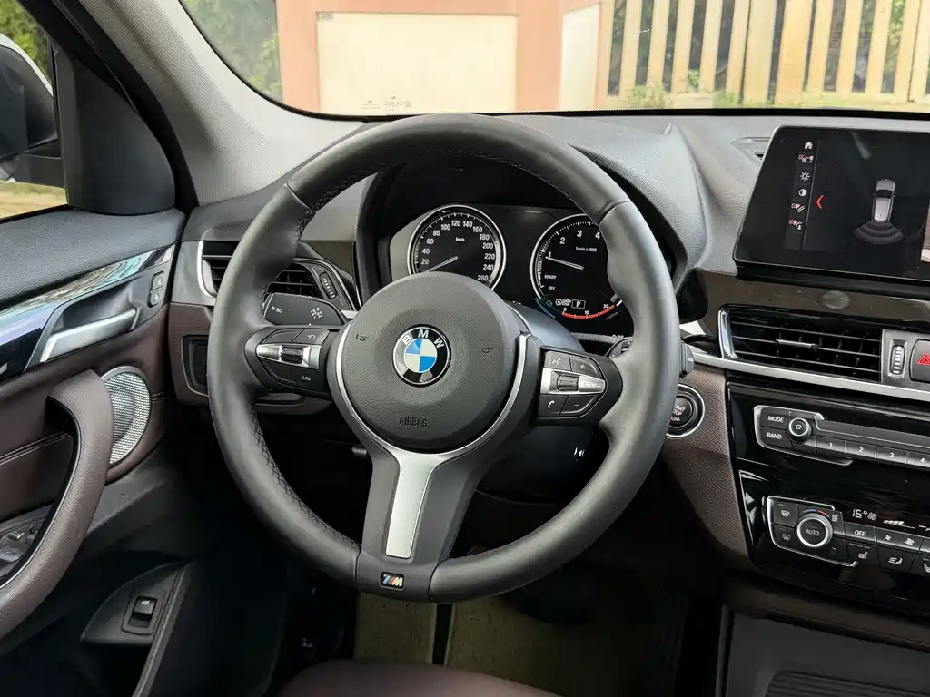 BMW X1 — миниатюра 5