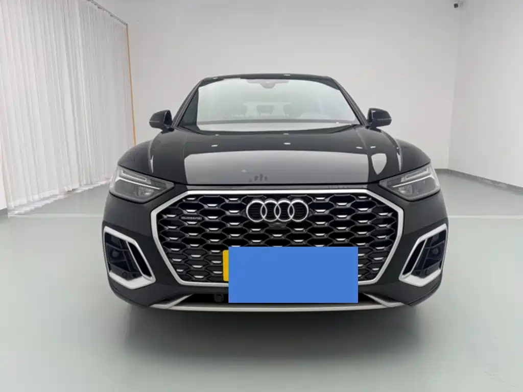 Audi Q5L Sportback — миниатюра 7