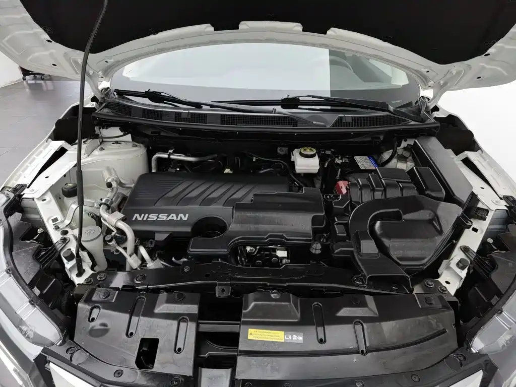 Nissan Qashqai — миниатюра 6