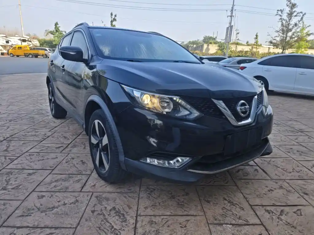 Nissan Qashqai — миниатюра 4