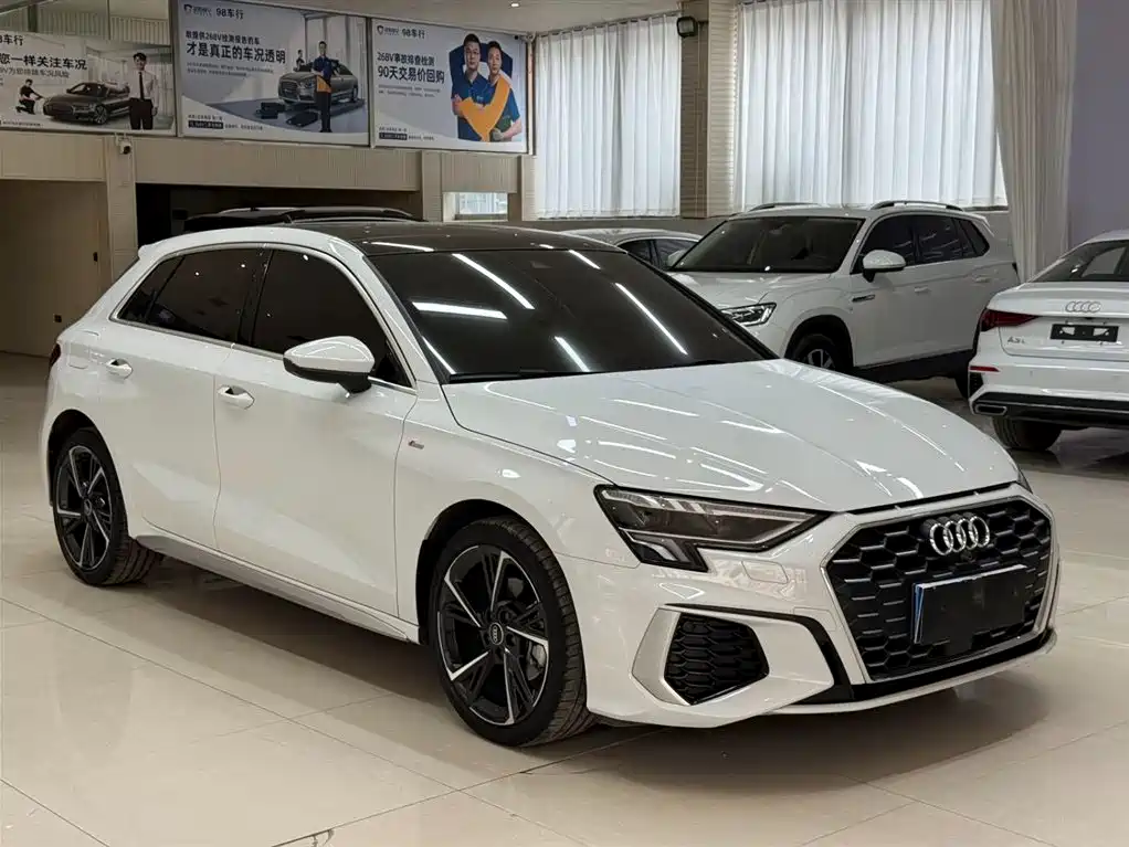 Audi A3 2023 Sportback 35 TFSI Fashion Sport