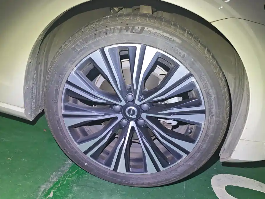 Volvo S60 — миниатюра 6