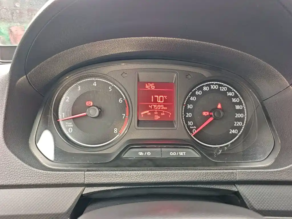 Volkswagen Jetta — миниатюра 12