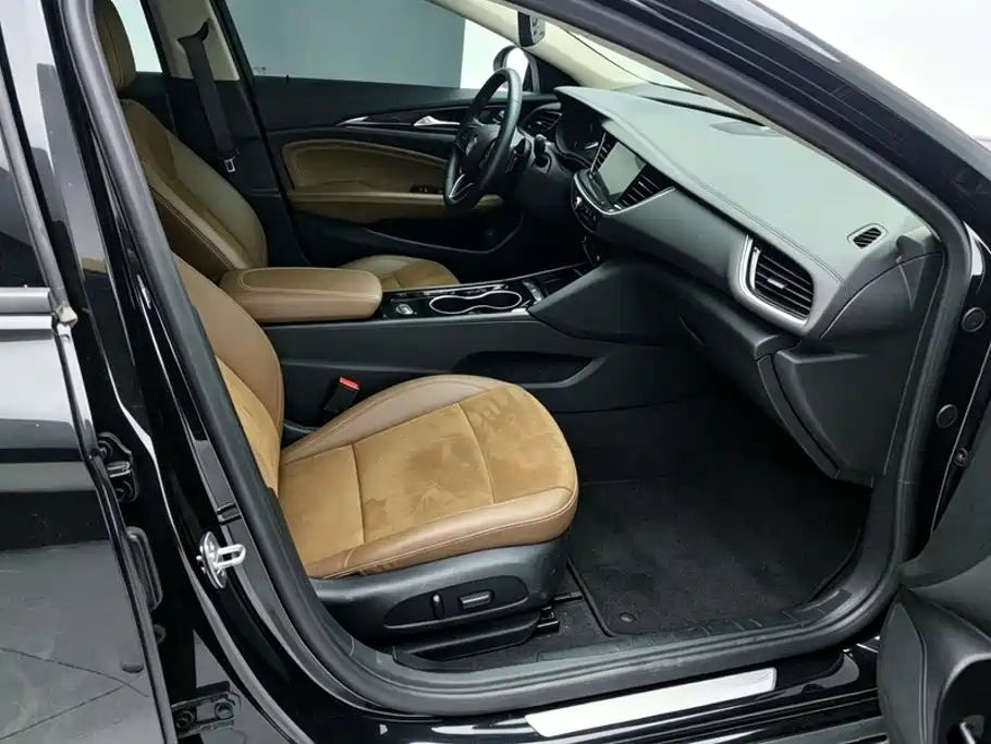 Buick Regal — миниатюра 8