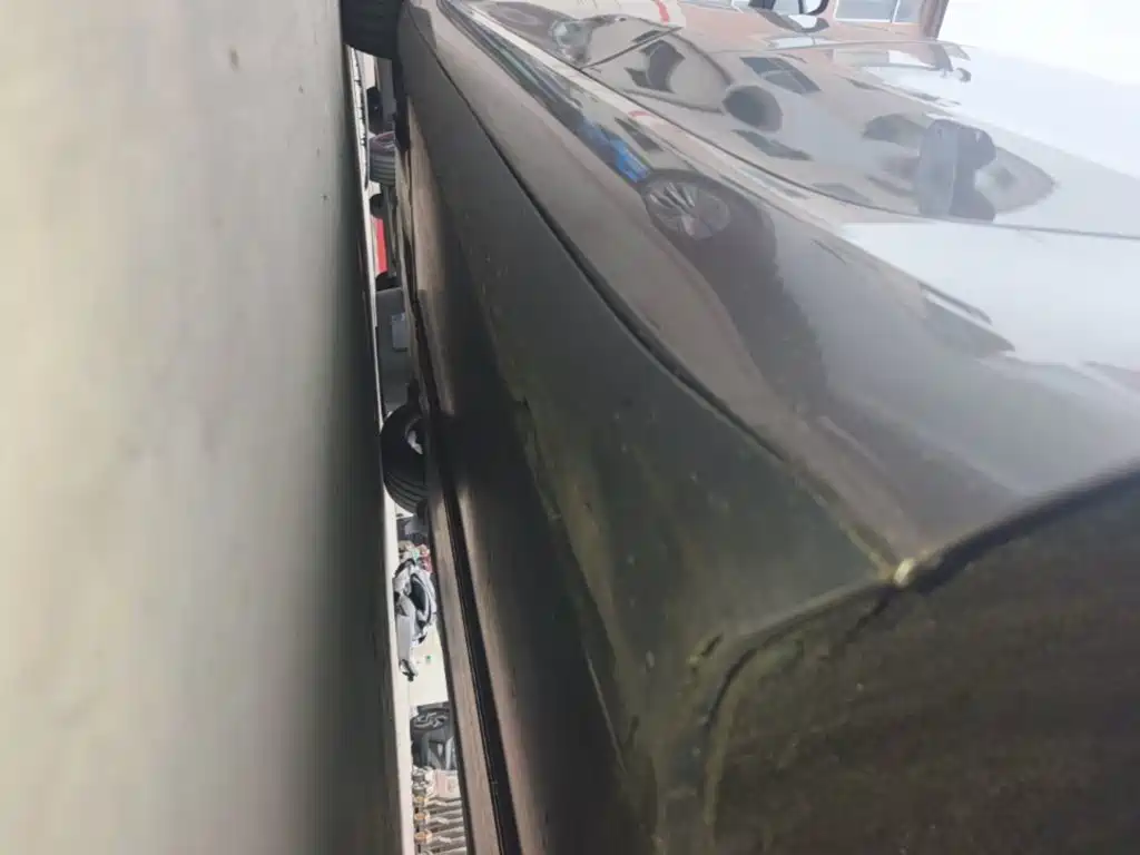 Tesla Model 3 — миниатюра 22