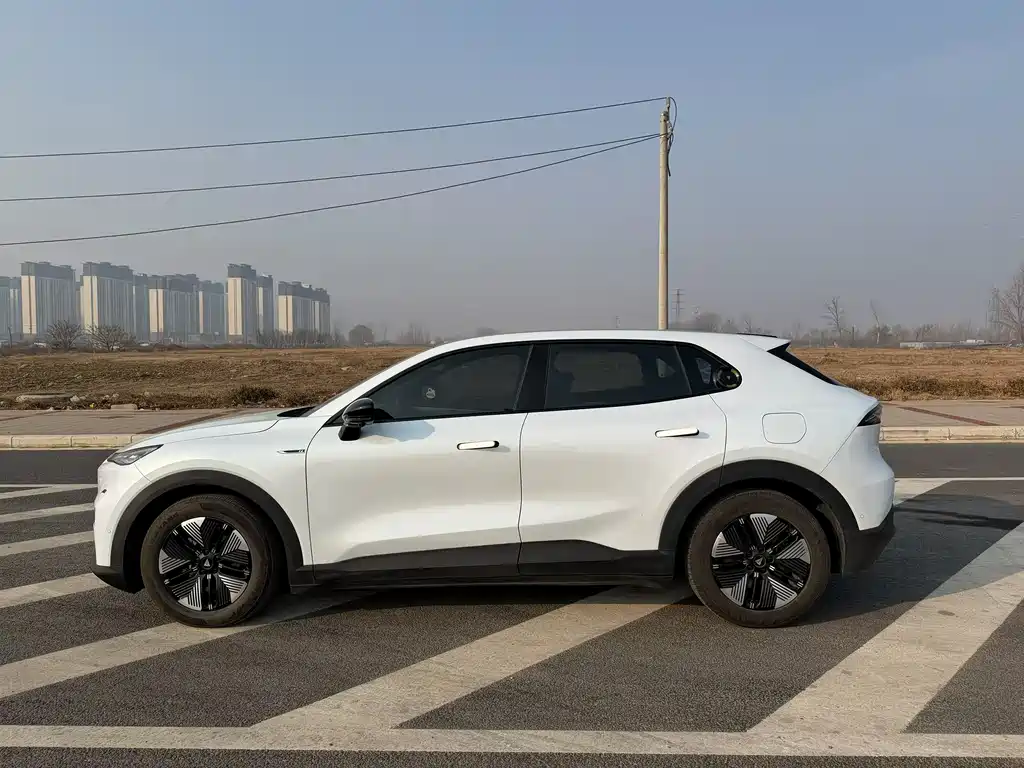 Changan Deepal DARK BLUE S05