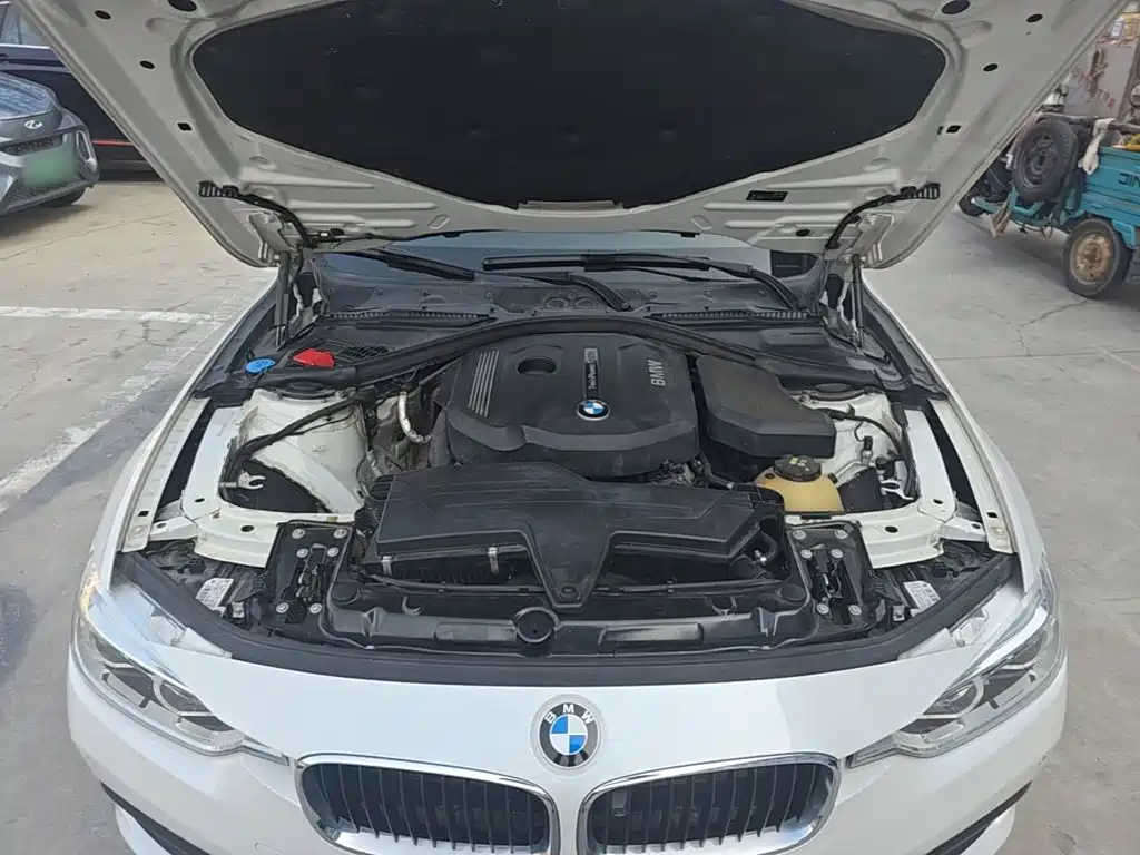 BMW 3 Series — миниатюра 20