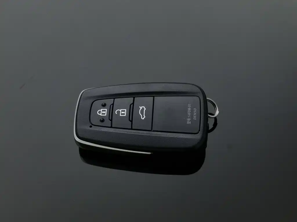 Toyota Avalon — миниатюра 19