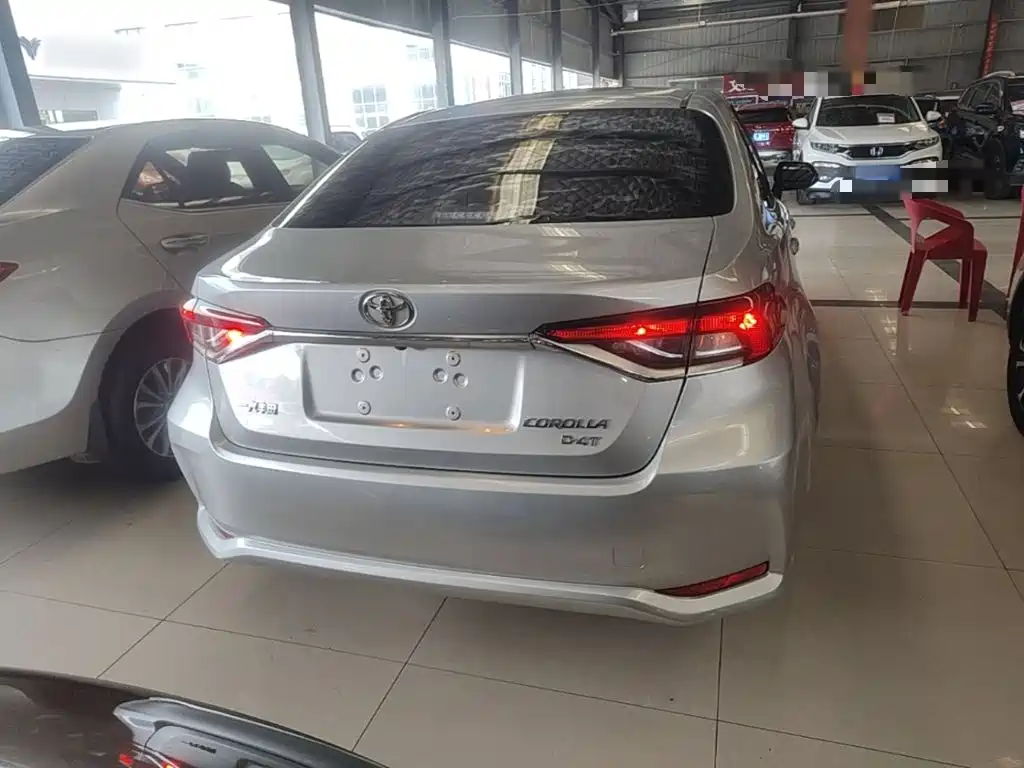 Toyota Corolla — миниатюра 6