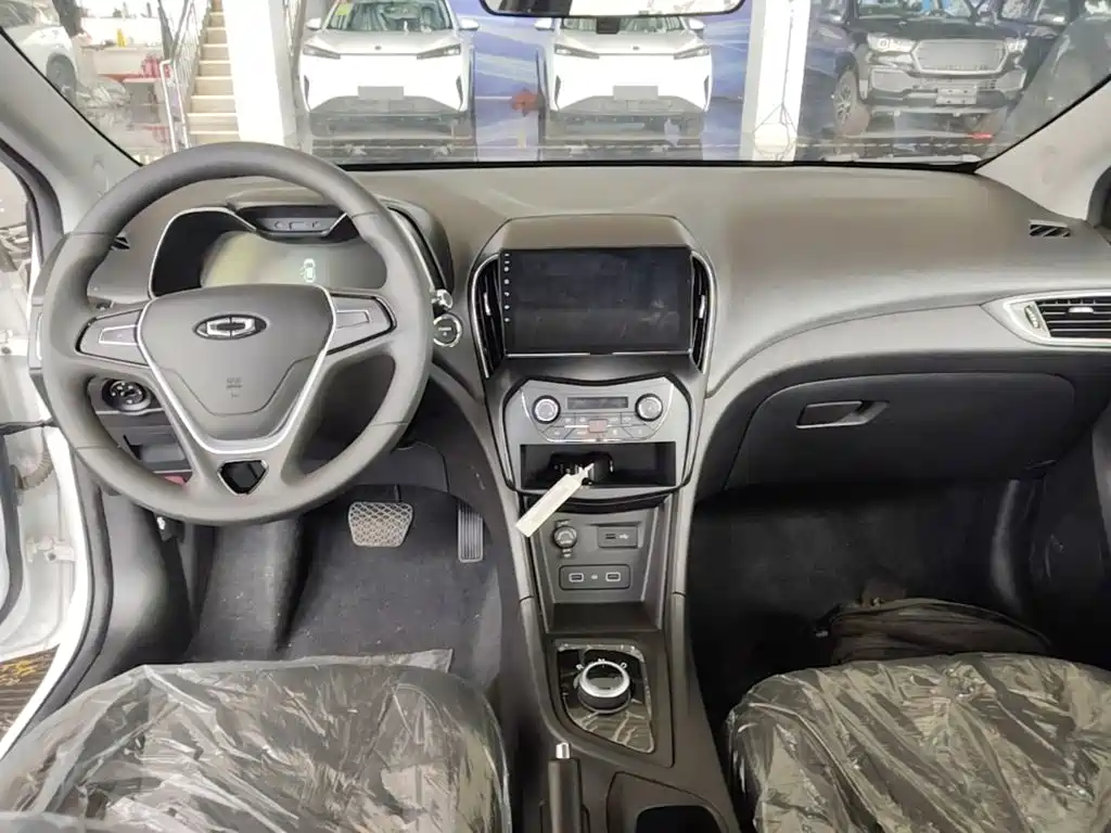 Guojin Auto Junxing — миниатюра 10