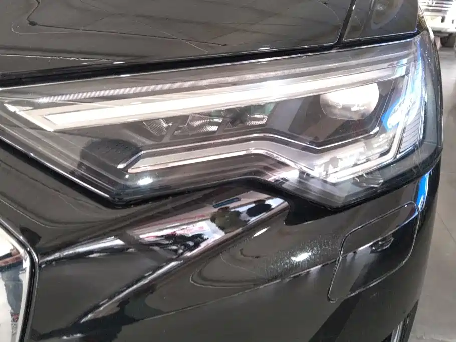 Audi A6L — миниатюра 5