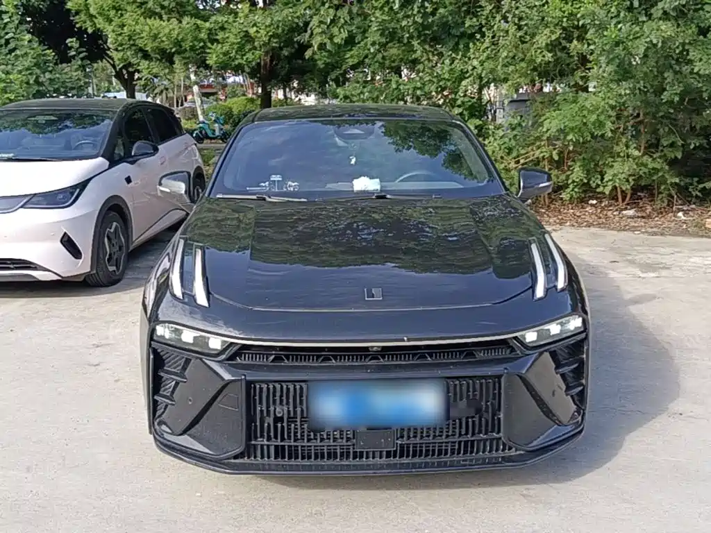 Lynk & Co 03 — миниатюра 3