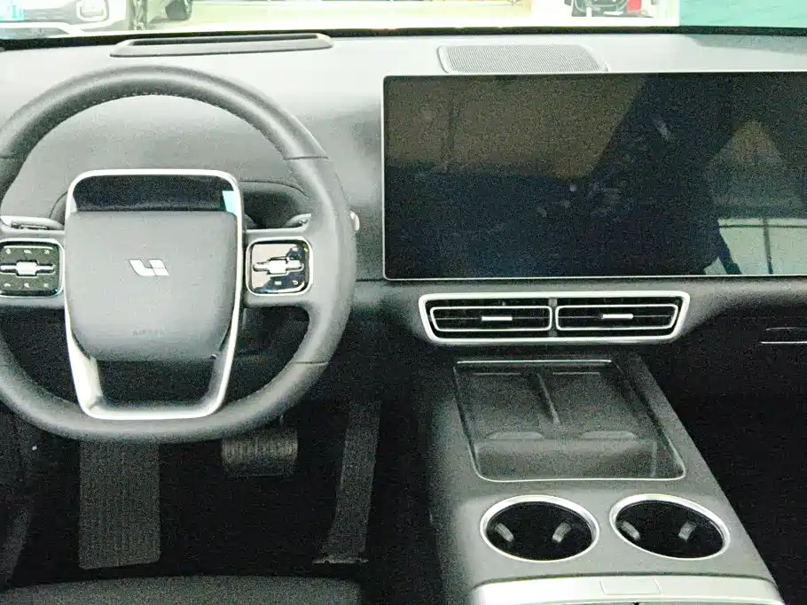 Li Auto Li L6 — миниатюра 12