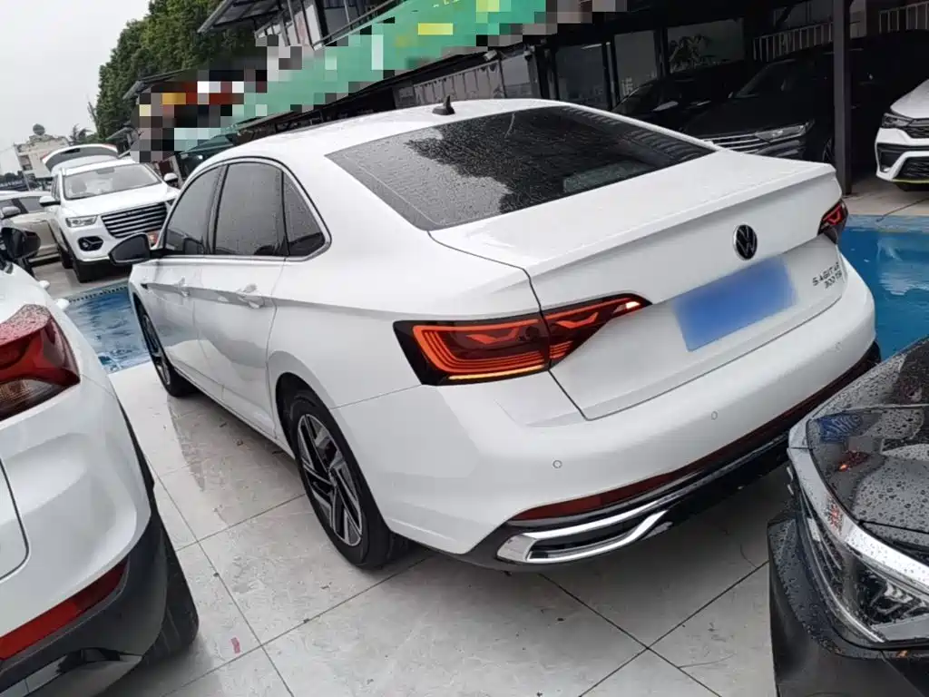 Volkswagen Sagitar — миниатюра 5