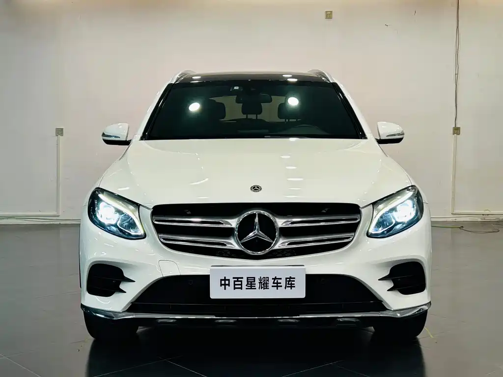 MERCEDES-BENZ GLC