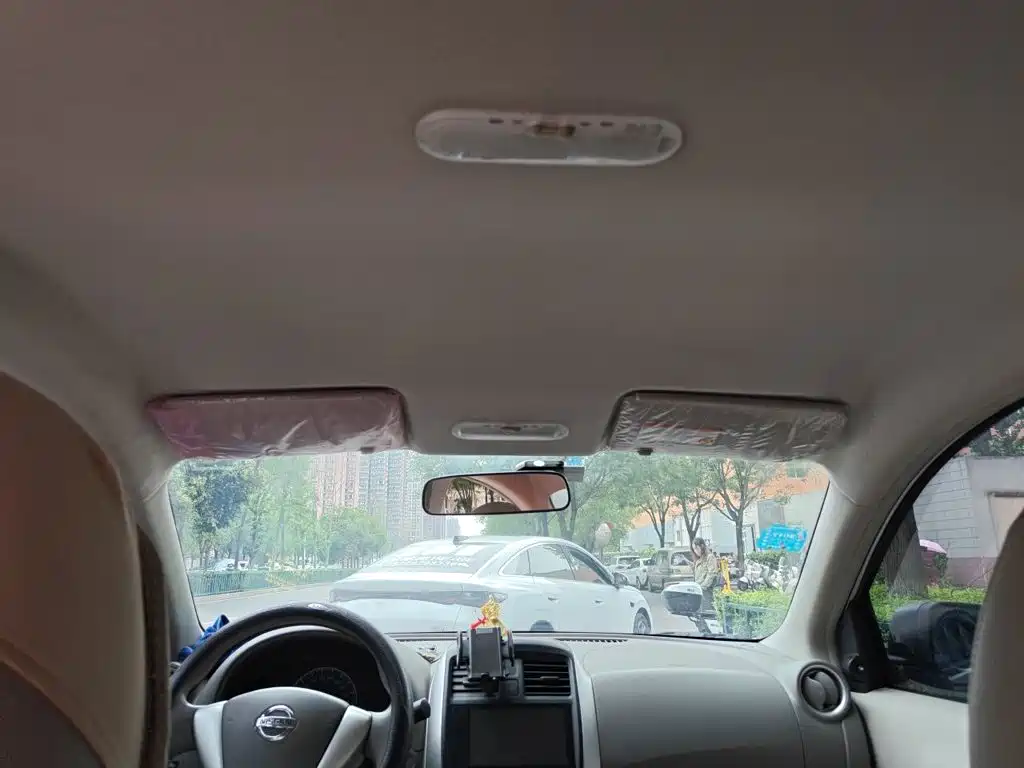 Nissan Sunny — миниатюра 19