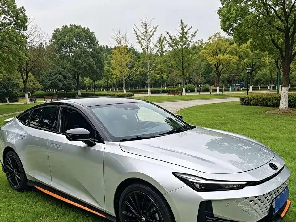 Changan UNI-V — миниатюра 2
