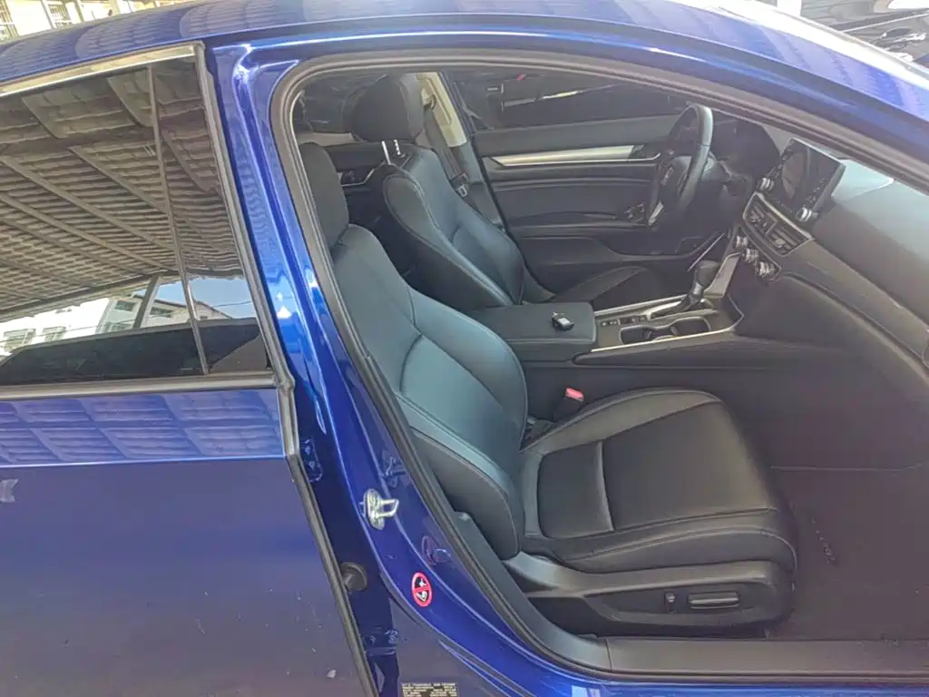 Honda Accord — миниатюра 25