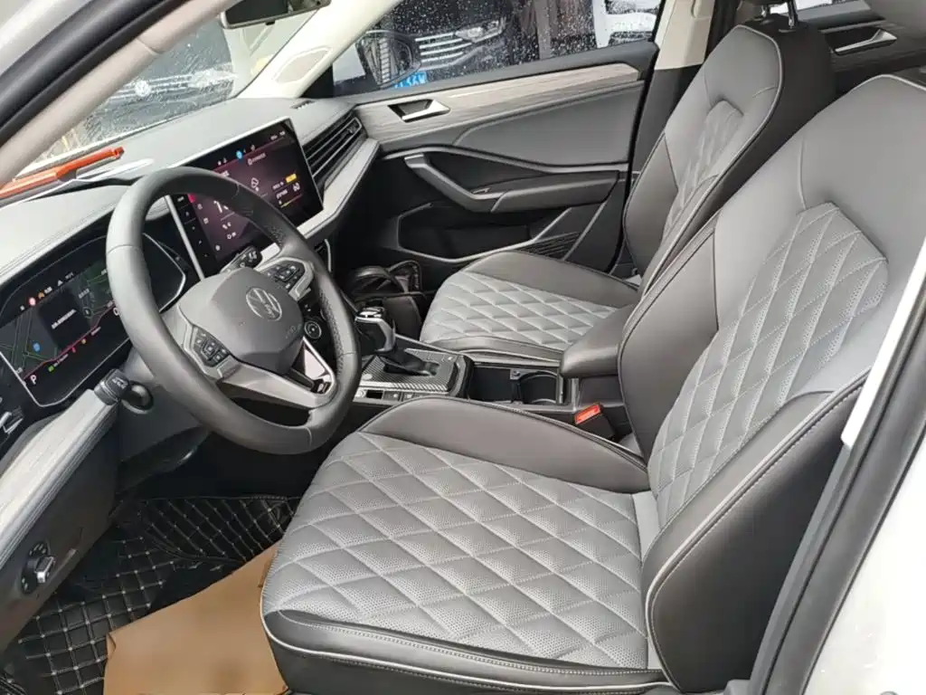 Volkswagen Sagitar — миниатюра 15