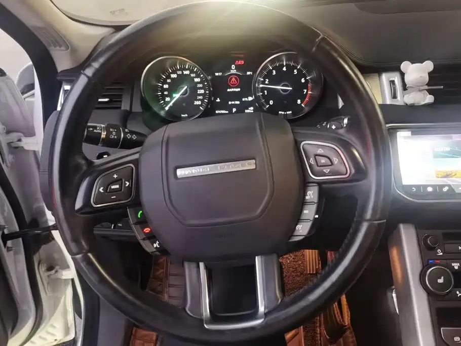 Land Rover Evoque — миниатюра 15