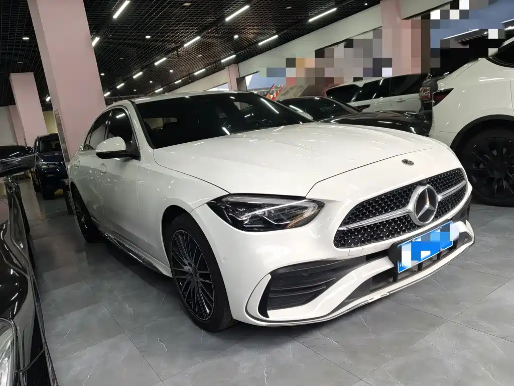 Mercedes-Benz C-Class — миниатюра 3
