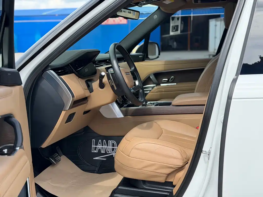 Land Rover Range Rover — миниатюра 7