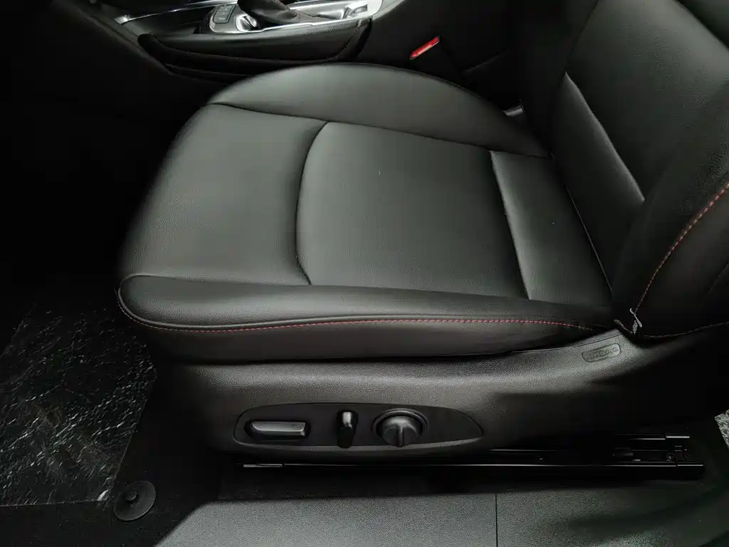 Chevrolet Malibu XL — миниатюра 20