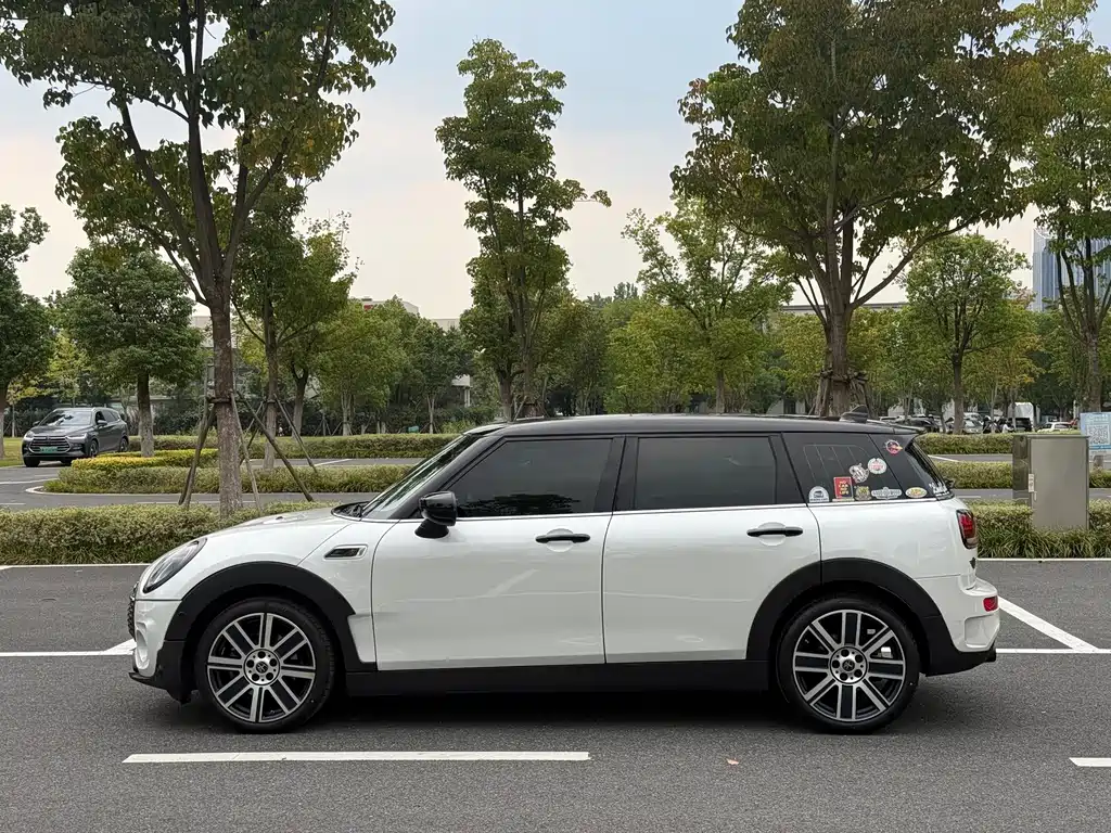 MINI Mini Clubman — миниатюра 9