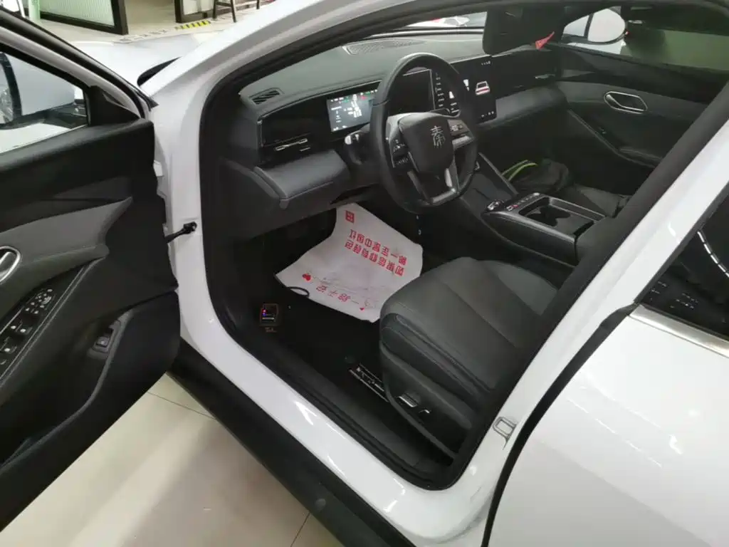 BYD Qin L — миниатюра 16