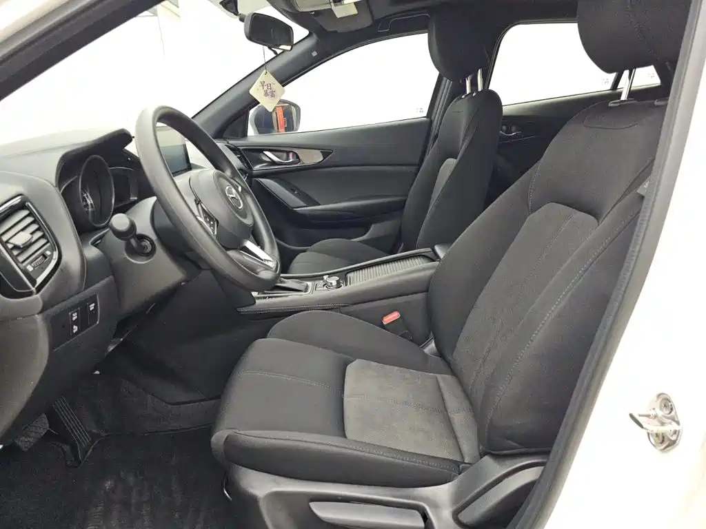 Mazda CX-4 — миниатюра 7