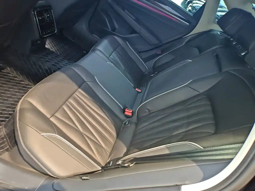 Volkswagen Passat — миниатюра 17