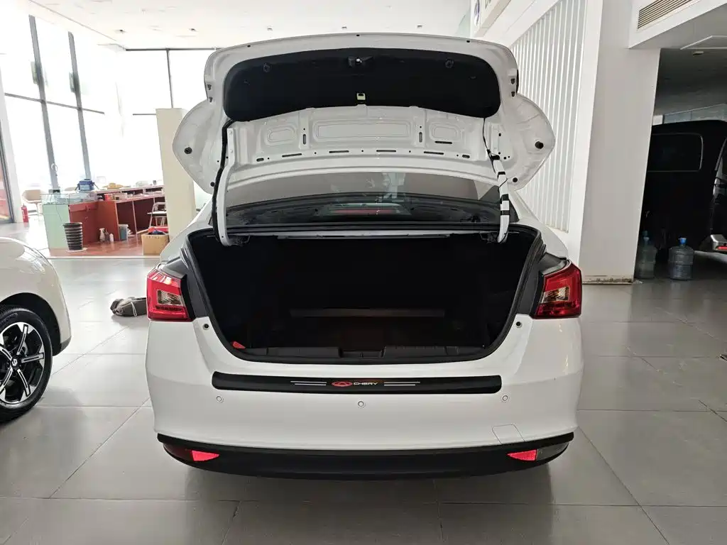 Chery Arrizo 5 — миниатюра 19