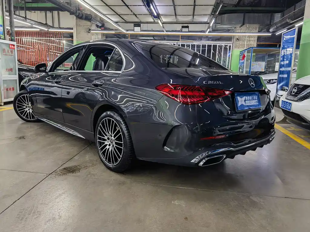 MERCEDES-BENZ C CLASS