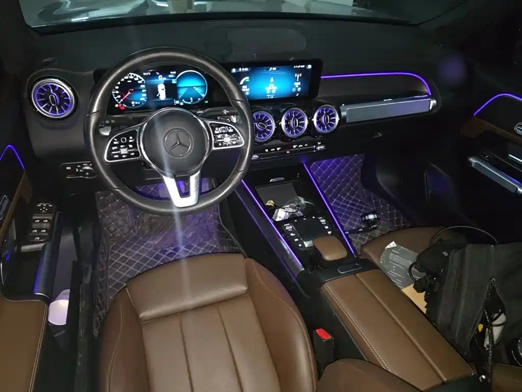Mercedes-Benz GLB — миниатюра 15
