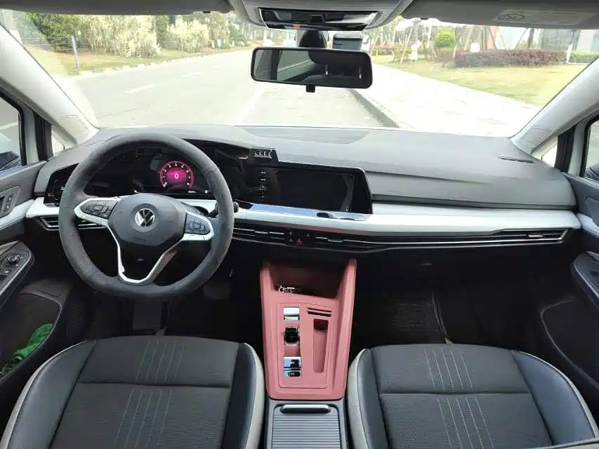 Volkswagen Golf — миниатюра 8