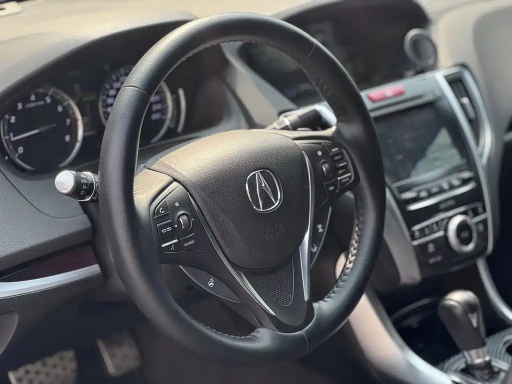 ACURA TLX