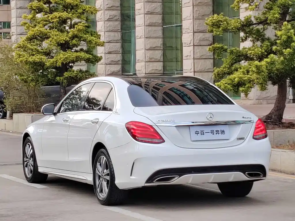 MERCEDES-BENZ C CLASS