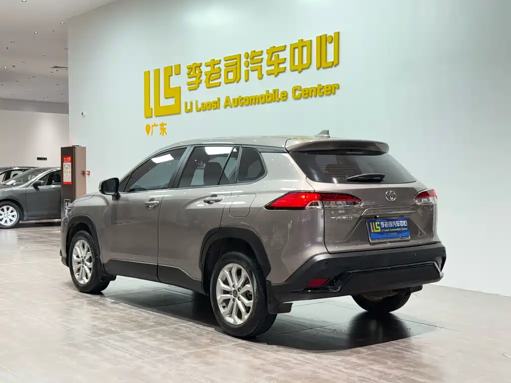 Toyota Frontlander — миниатюра 4