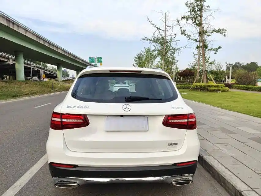 Mercedes-Benz GLC — миниатюра 5