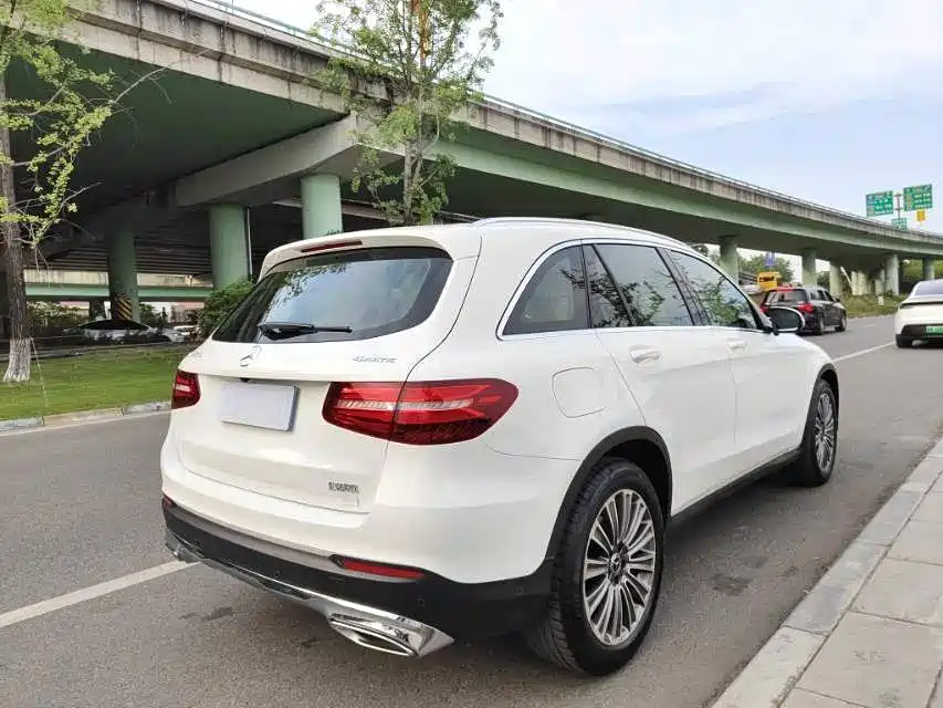 Mercedes-Benz GLC — миниатюра 4